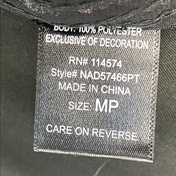 NWT Pleione Sequin Sparkle Short Sleeve Blouse Top Party Black Silver Sz MP - Picture 8 of 8